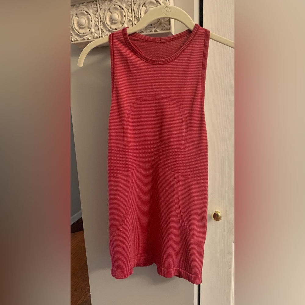 Lululemon Athletica Ribbed Red Training Tank Top
- 4
